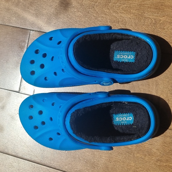 Crocs 12 / 13 Black lining kids clogs Blue Bolt - Picture 3 of 4